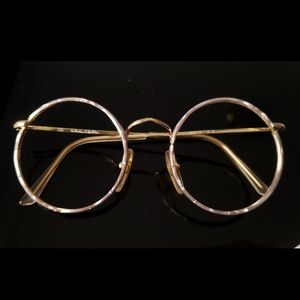 Iridescent Pearl vintage frames #2012